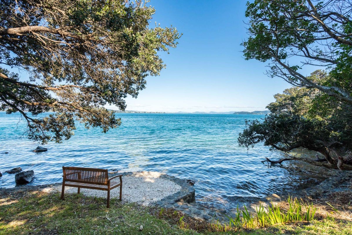 47 Darch Point Road, Whangarei - Carousel 1