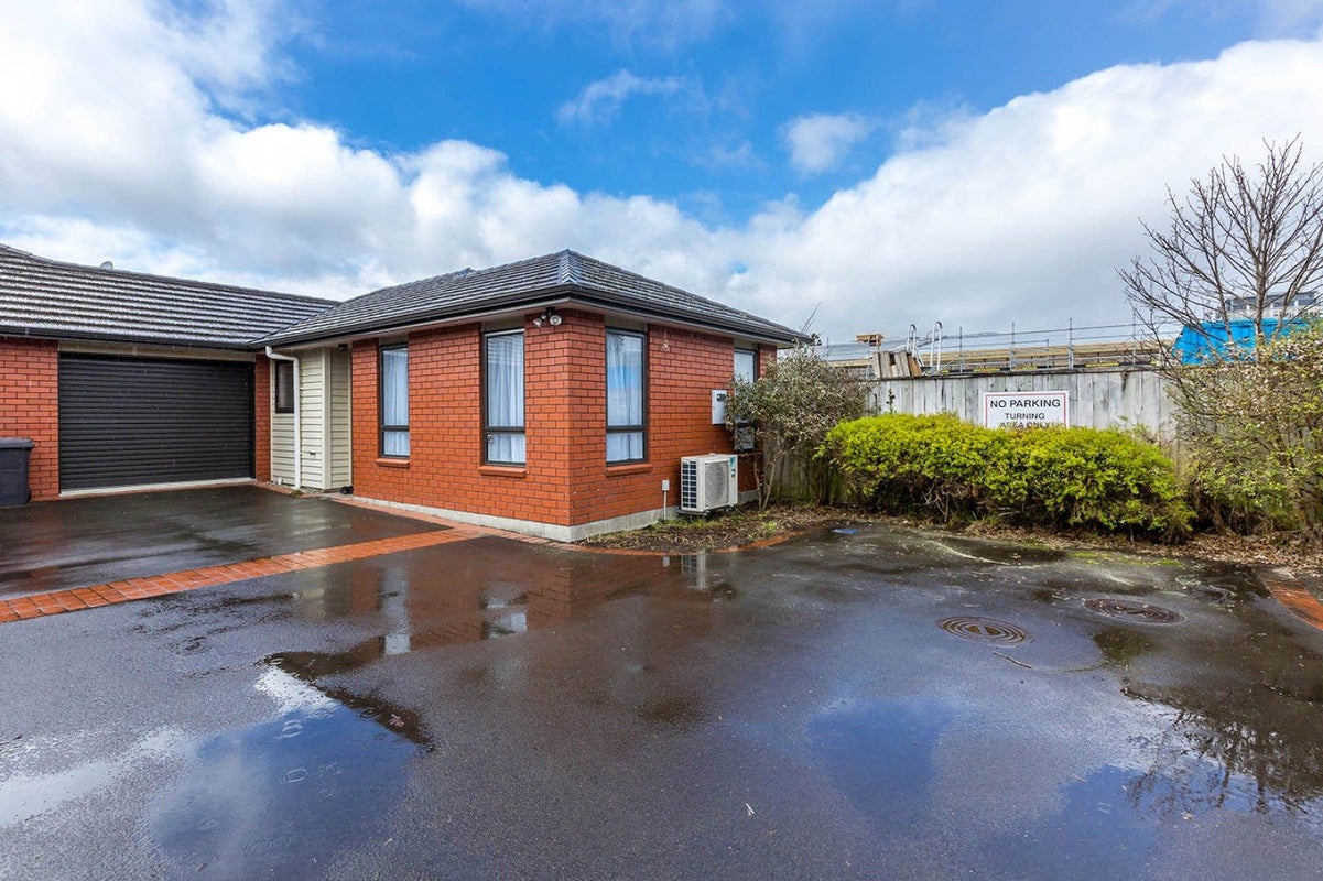 6C Savage Crescent, Upper Hutt Central, Upper Hutt - Carousel 2