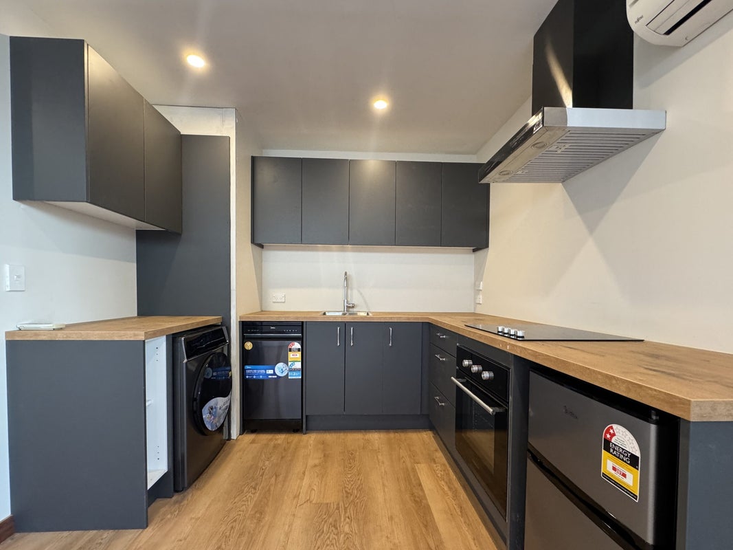 29 Massey Crescent, St Albans, Christchurch - Carousel 2