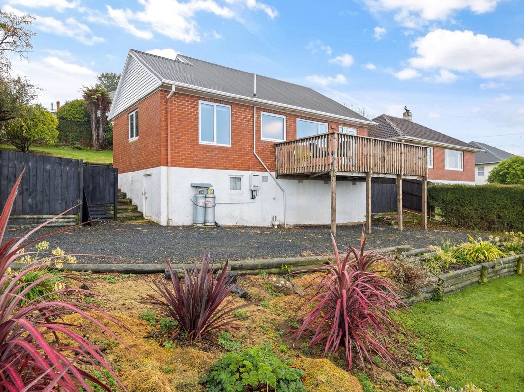 104 Shetland Street, Wakari, Dunedin - Carousel 13