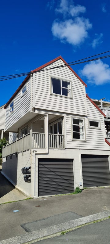 4/45 Rolleston Street, Mount Cook, Wellington - Carousel 1