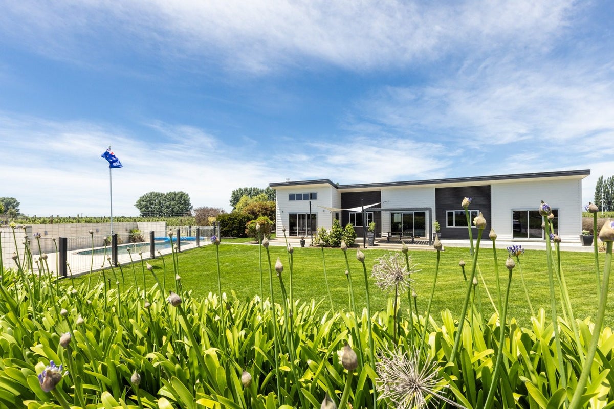 133 King Road, Meeanee, Napier - Carousel 2