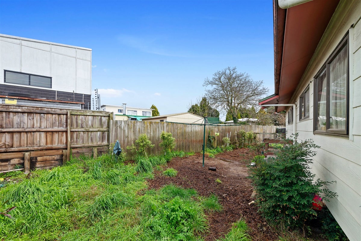 2/6 Pihanga Street, Taupo, Taupo - Carousel 17