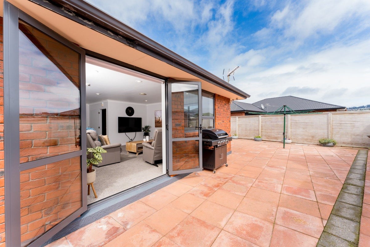 85T Victoria Road, Saint Kilda, Dunedin - Carousel 1
