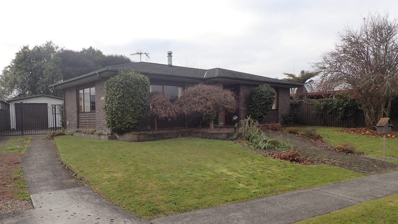 6 Halyard Close, Flagstaff, Hamilton - Carousel 1