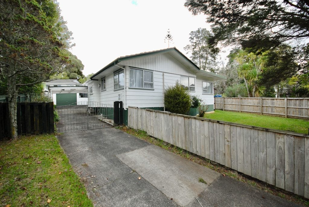 48 Salamanca Road, Sunnynook, Auckland - Carousel 1