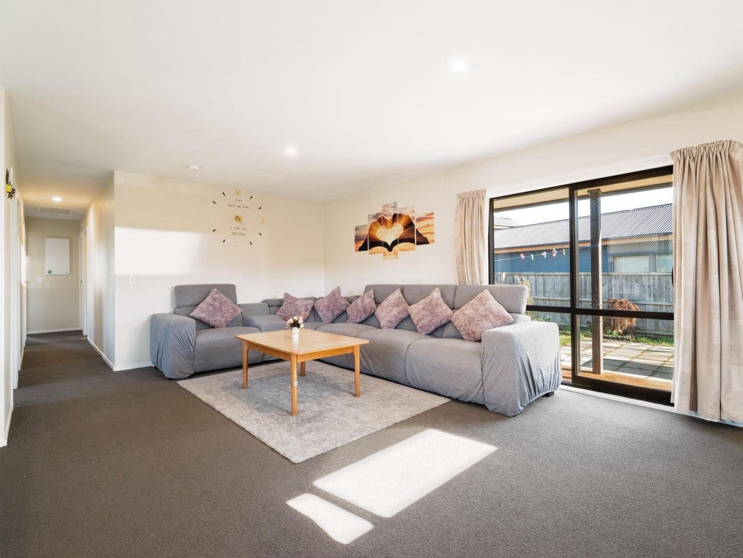 21A Norwich Street, Linwood, Christchurch - Carousel 2