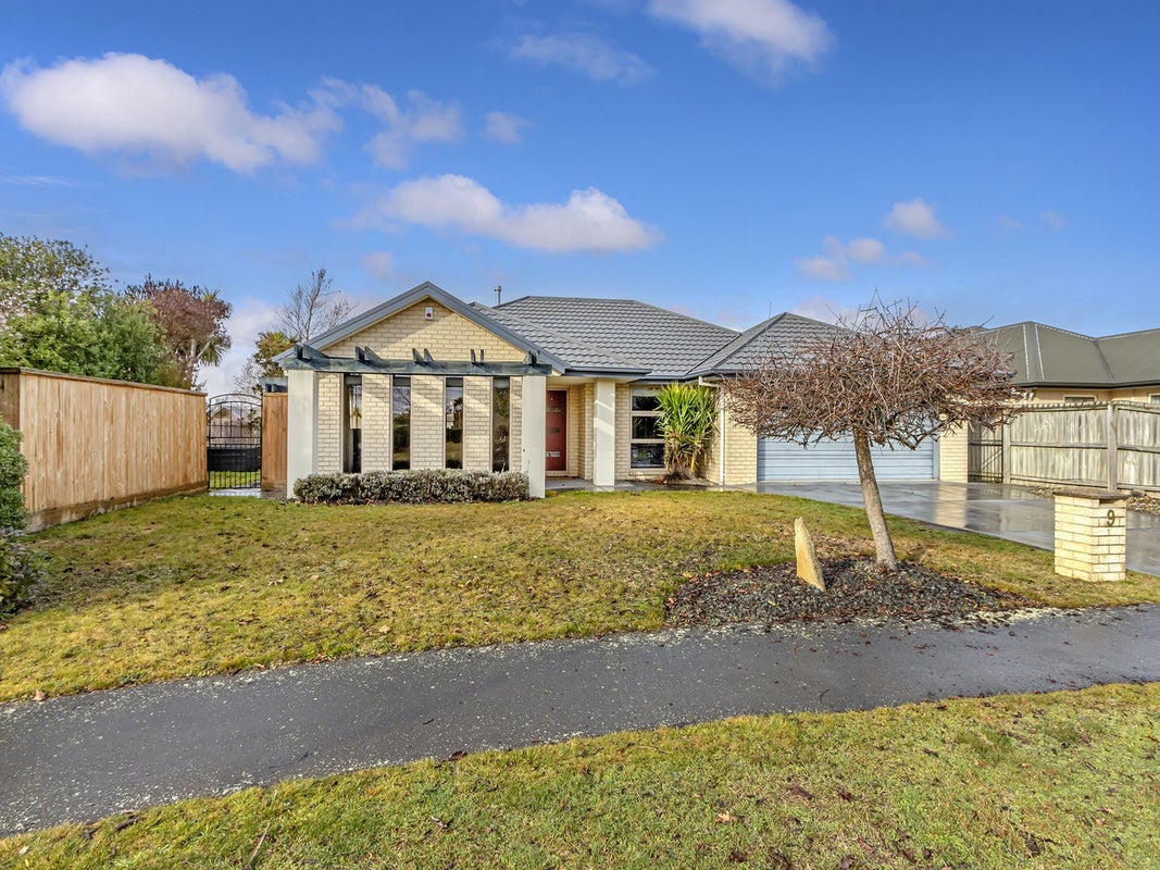 9 Marymere Place, Hei Hei, Christchurch - Carousel 1