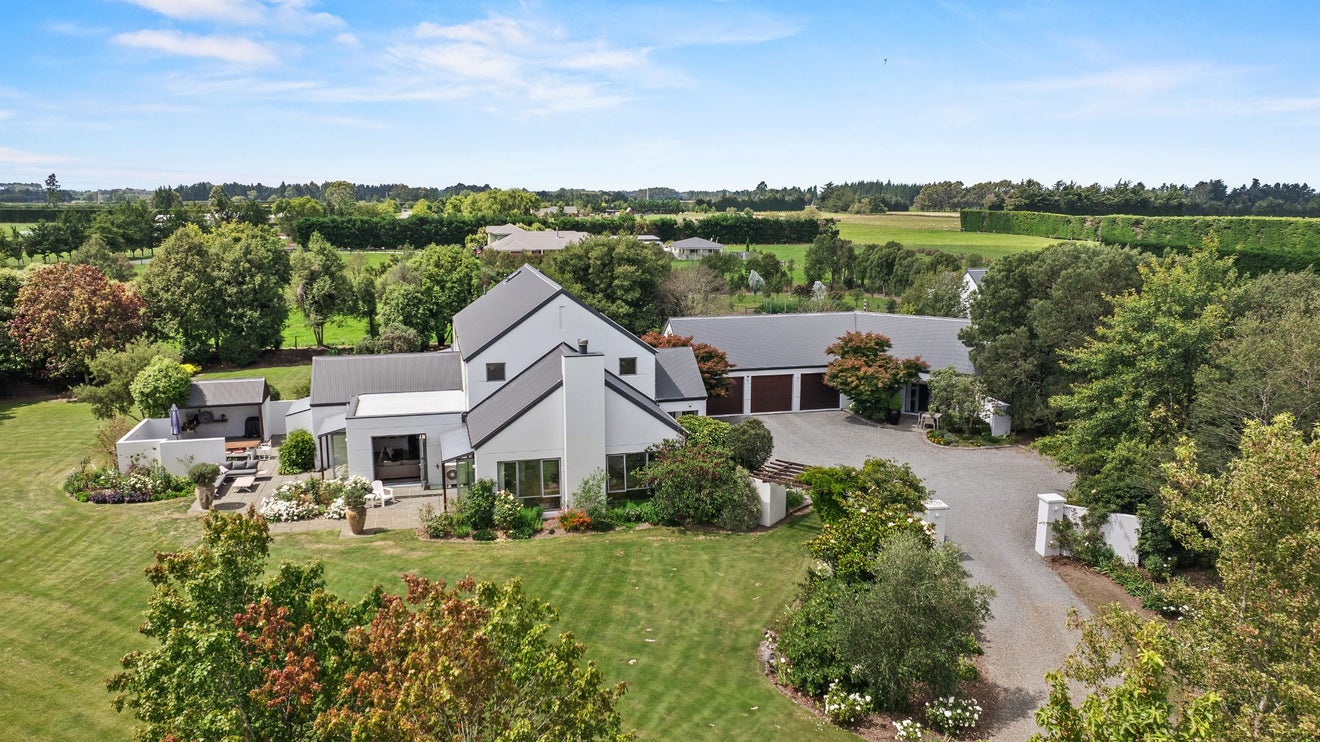 2 Camwell Park, Flaxton, Rangiora - Carousel 1