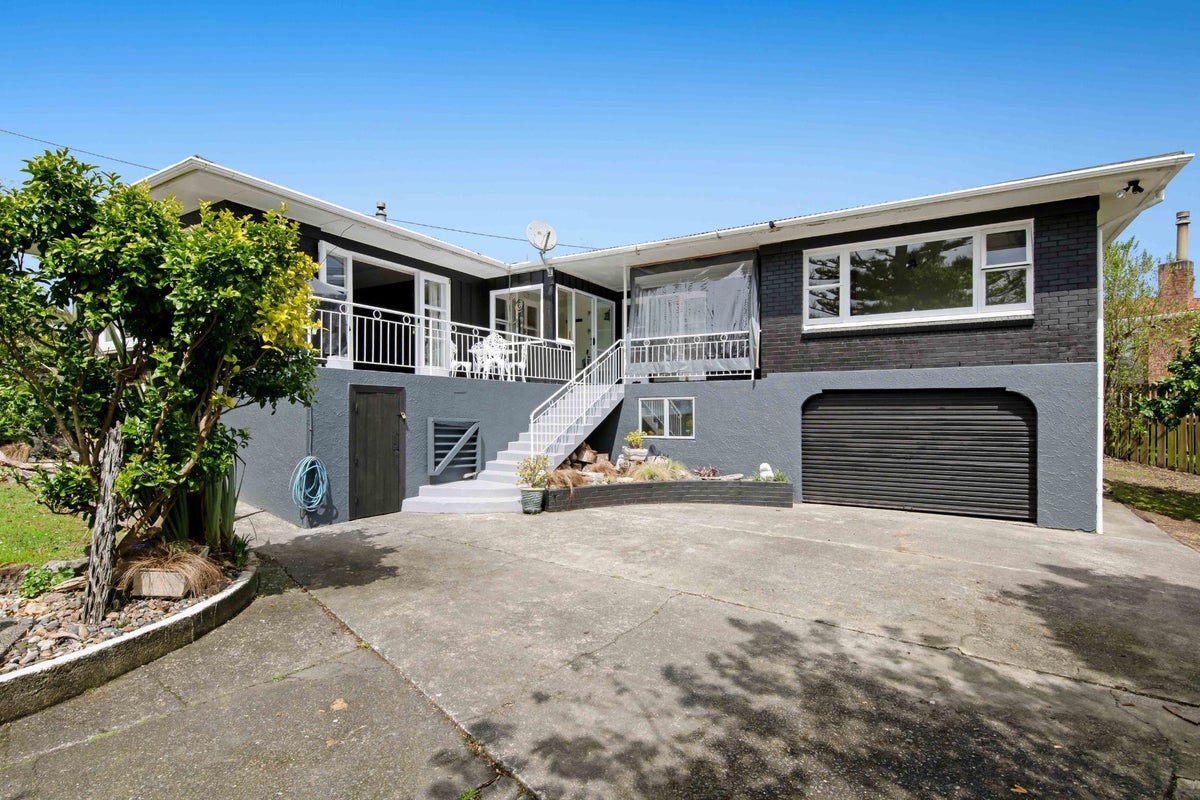 17 Monowai Street, Wellsford, Wellsford - Carousel 2