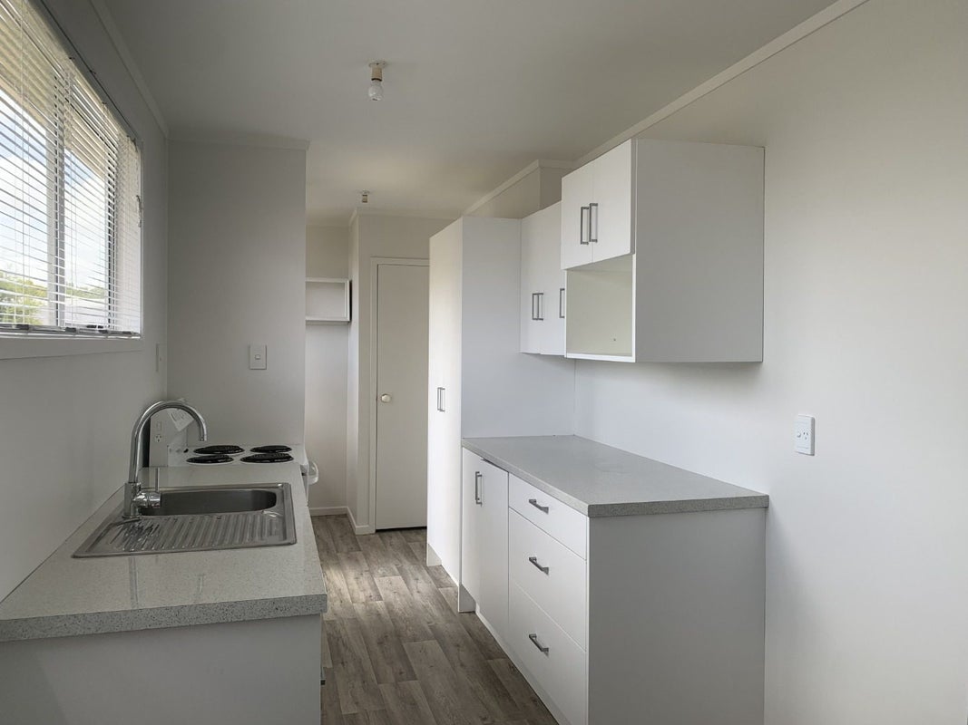 2 Kiritoa Street, Avondale, Auckland - Carousel 2