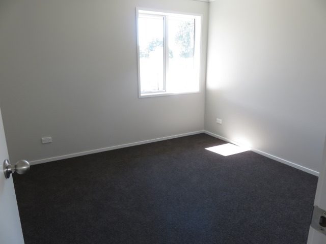 10 Matawhero Place, Hamilton - Carousel 12