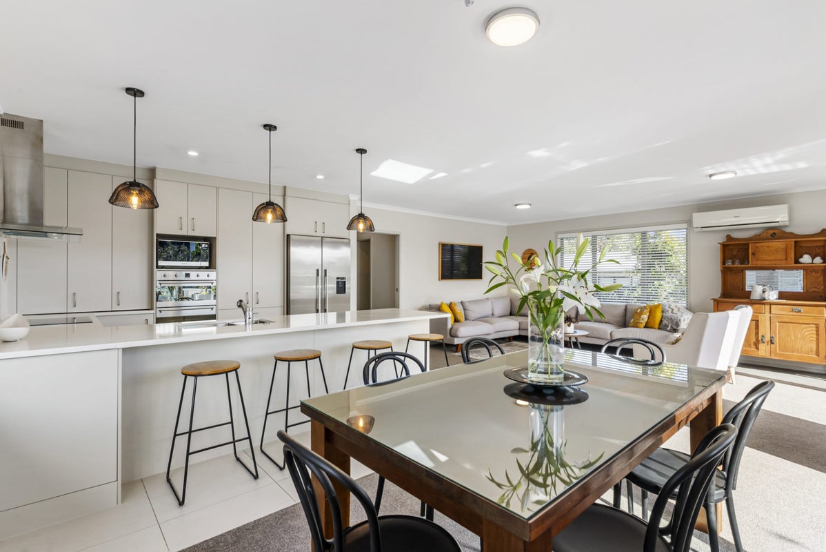 44 Washington Avenue, Glendowie, Auckland - Carousel 2