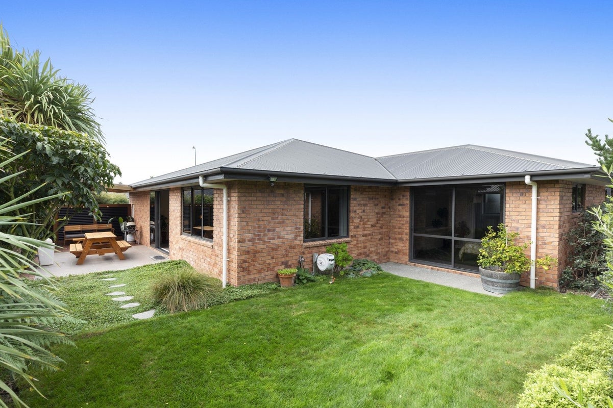 28 Merrilees Place, Linwood, Christchurch - Carousel 2