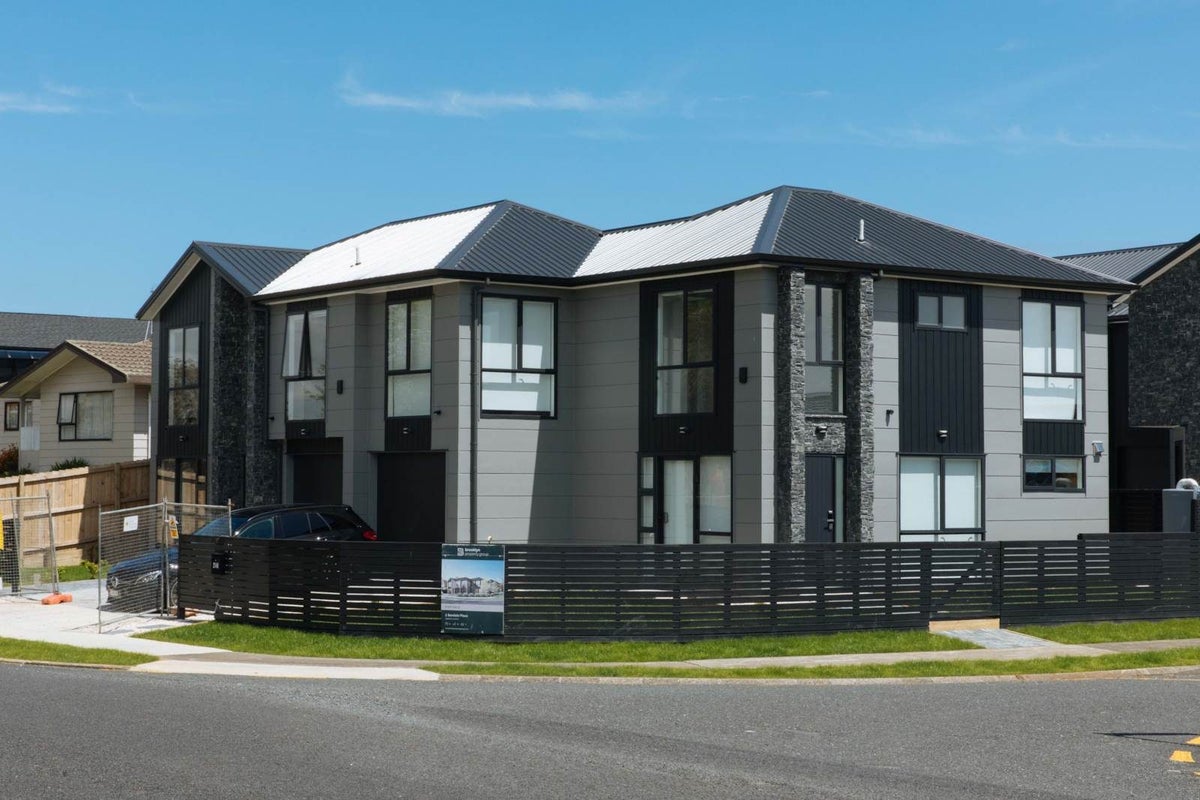 0 Hillside Terrace, Saint Johns Hill, WHANGANUI - Carousel 2