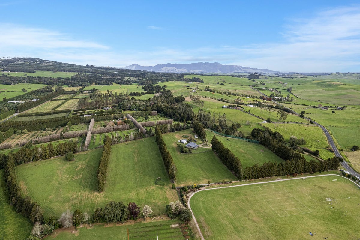 29 Kerehunga Road, Poroti, Whangarei - Carousel 34