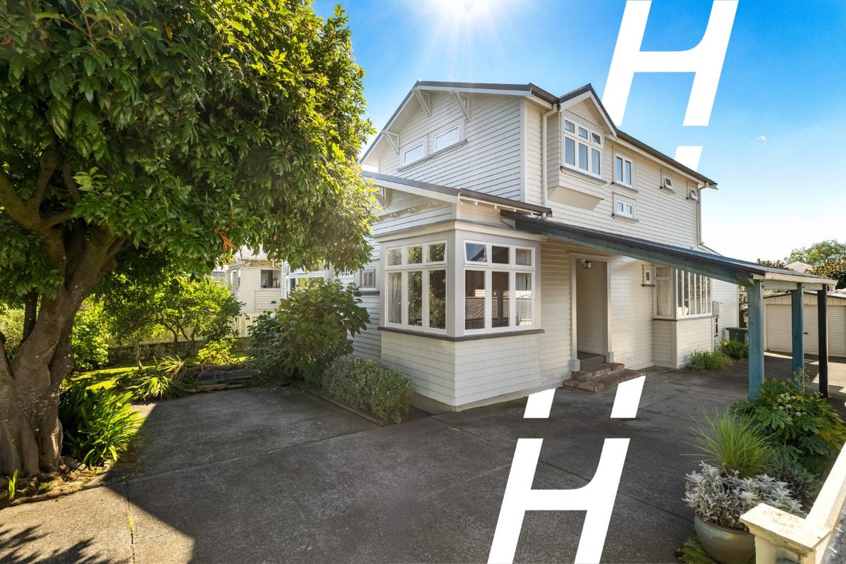 99 Marsden Avenue, Mount Eden, Auckland - Carousel 1