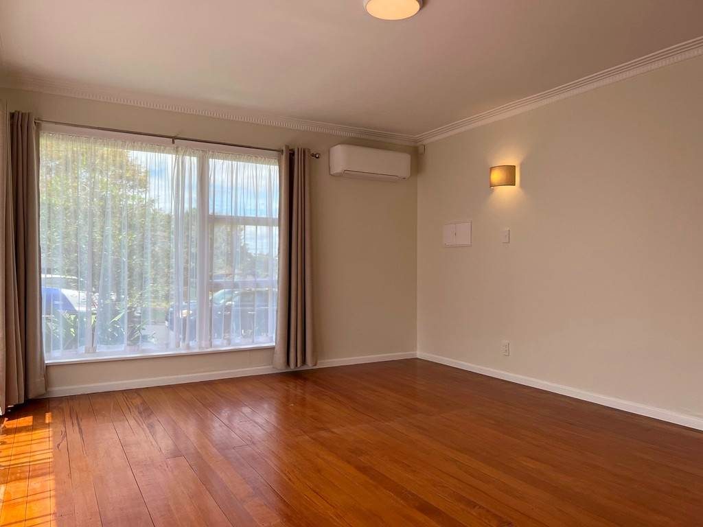 39 Thatcher Street, Mission Bay, Auckland - Carousel 1