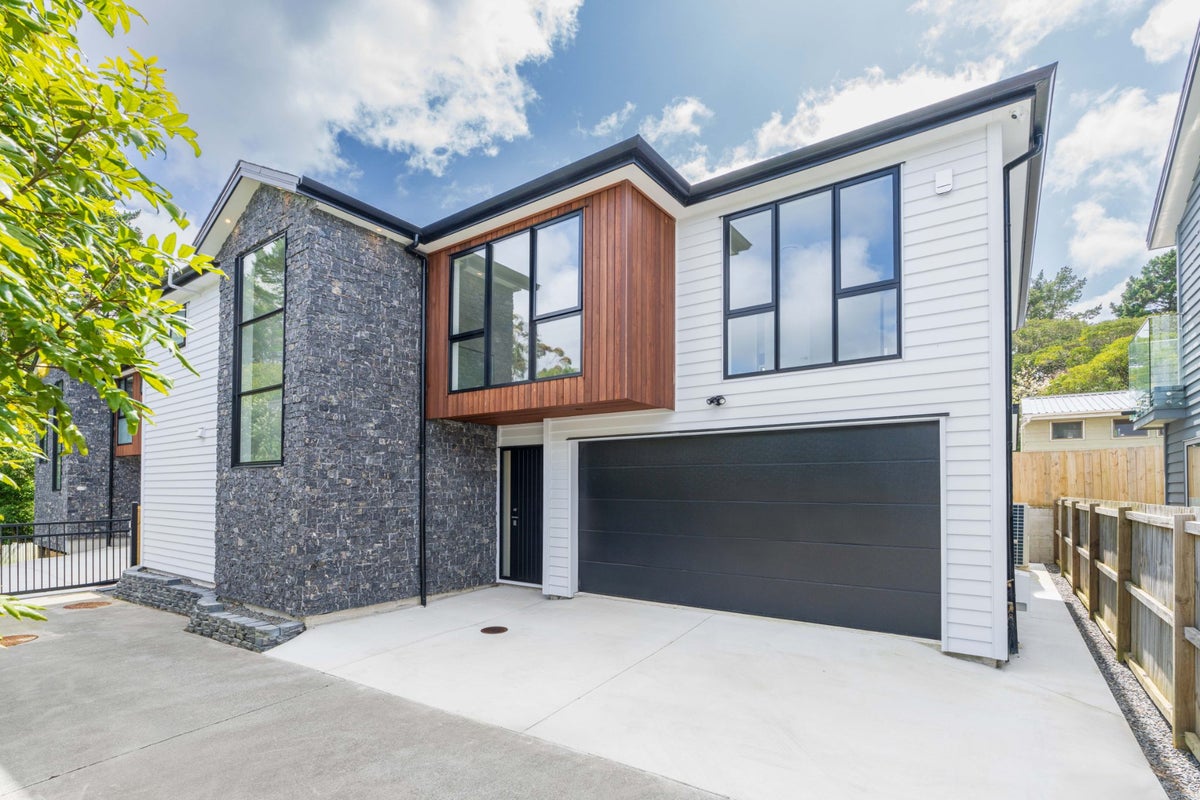 14A Norgrove Avenue, Mount Albert, Auckland - Carousel 1