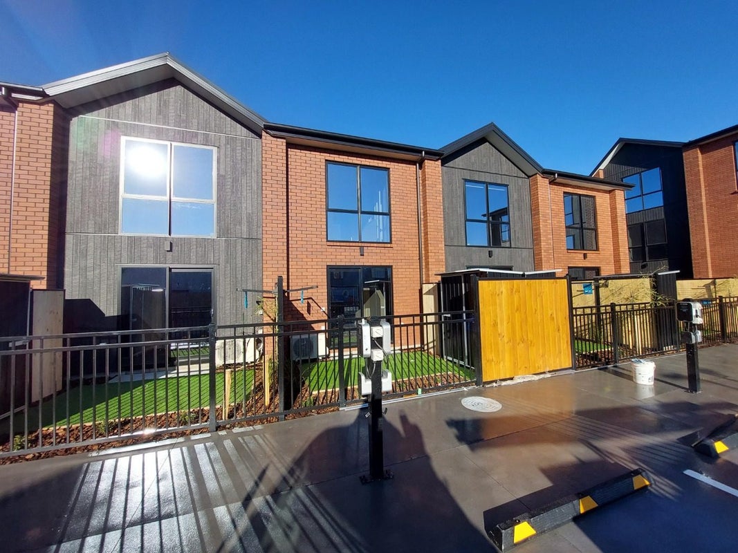 9/7 Spencer Street, Addington, Christchurch - Carousel 9