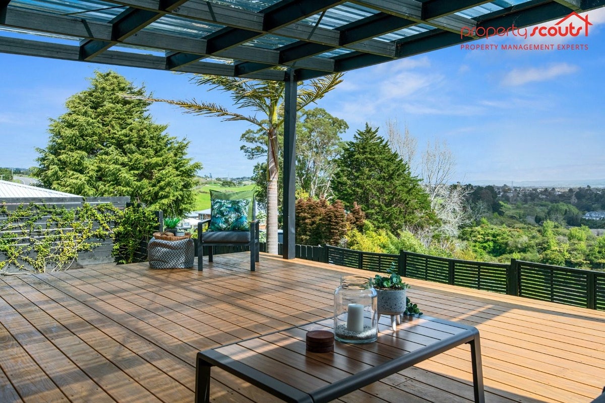 7 Titiro Way, Welcome Bay, Tauranga - Carousel 2