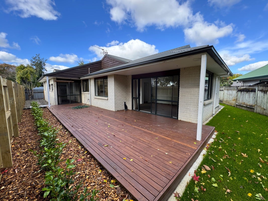 7B Harrow Place, Hokowhitu, Palmerston North - Carousel 14