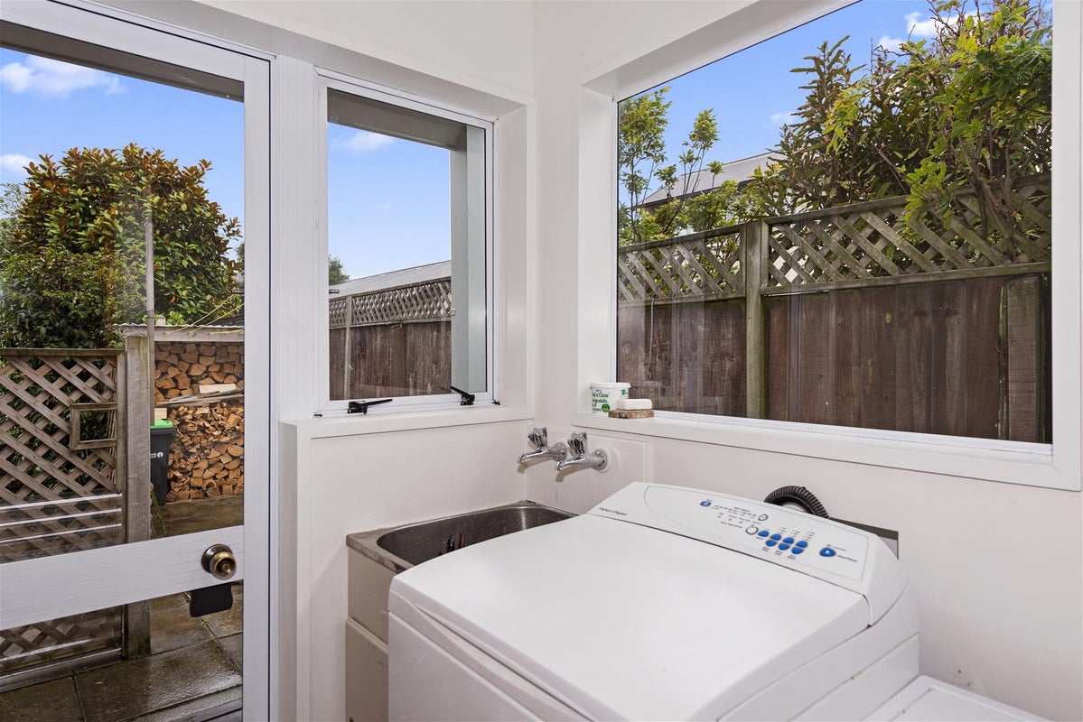 93 Nayland Street, Sumner, Christchurch - Carousel 18