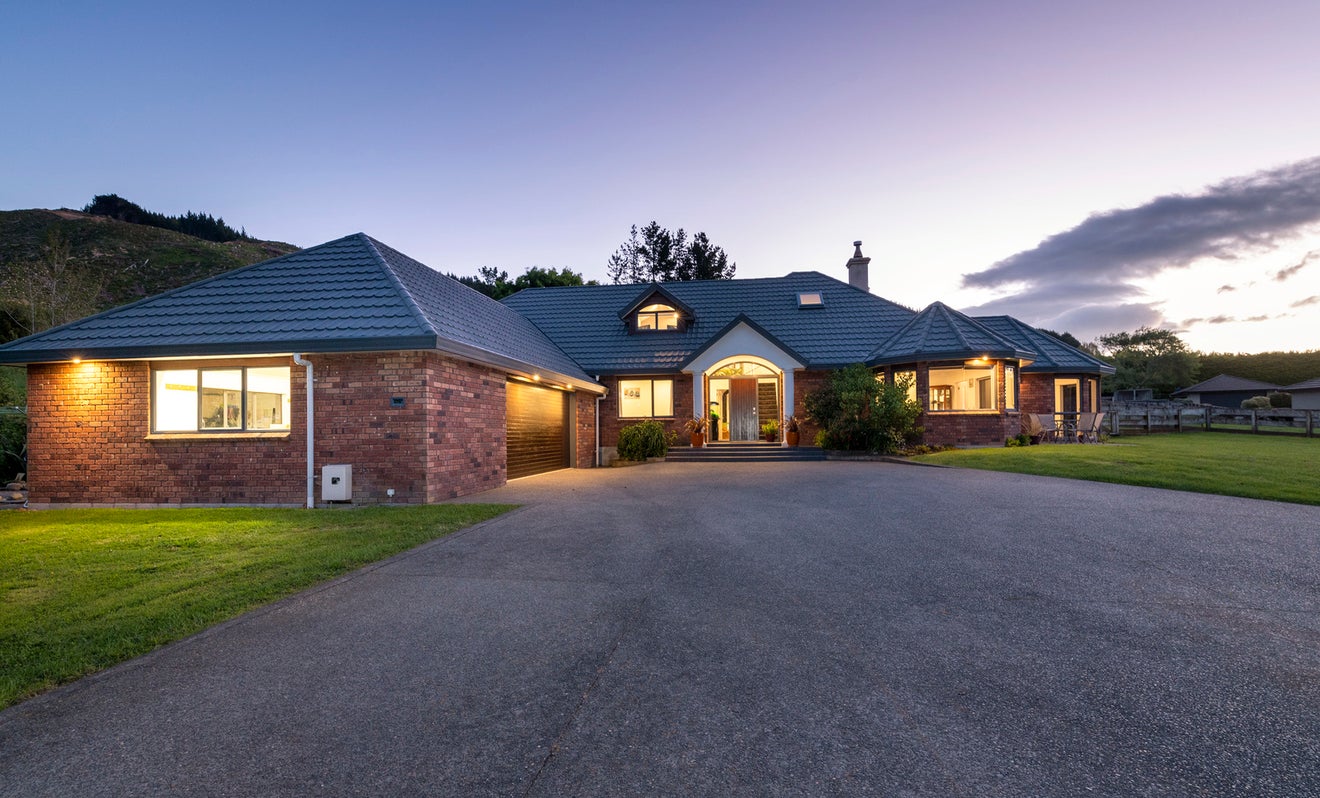 29 Eucalyptus Way, Nikau Valley, Paraparaumu - Carousel 1