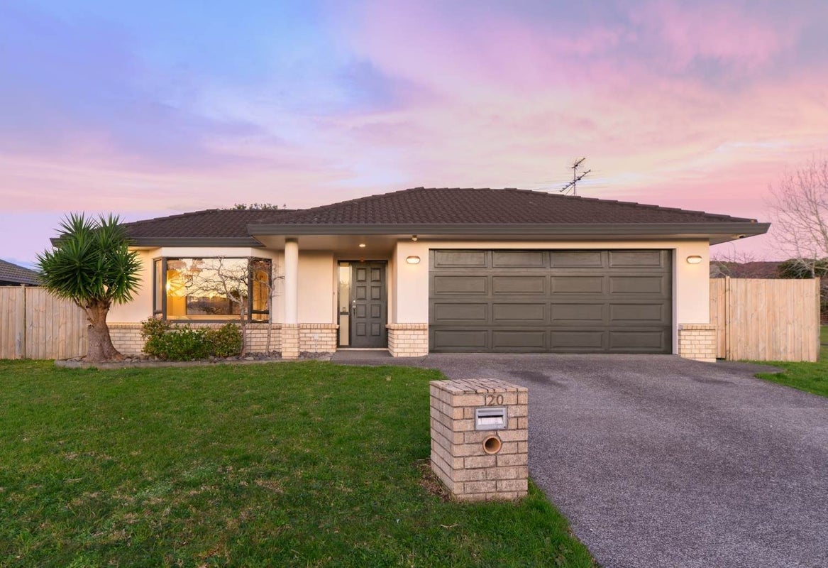 20 Caragh Place, East Tamaki, Auckland - Carousel 1
