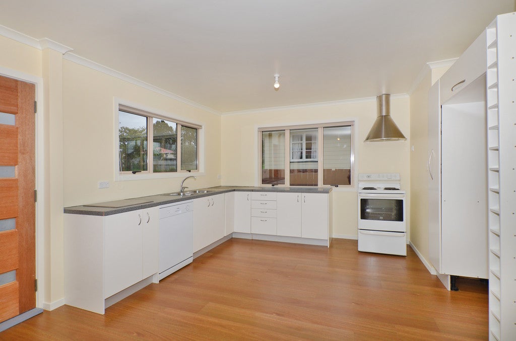 15 William Jones Place, Hanmer Springs, Hanmer Springs - Carousel 2