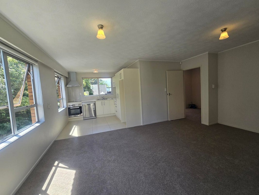 3/30 Rata Street, New Lynn, Auckland - Carousel 1