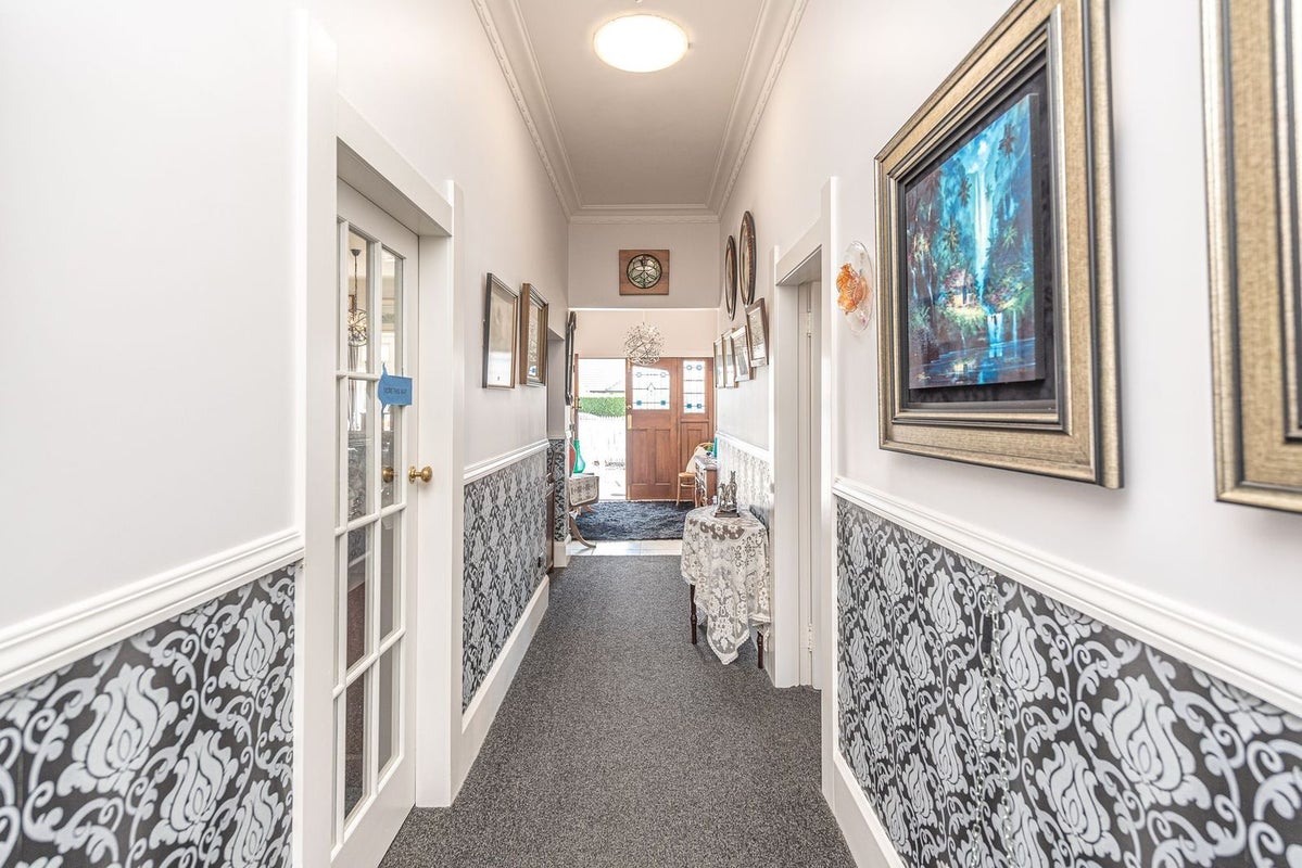 9 Great North Road, Saint Johns Hill, Whanganui - Carousel 2