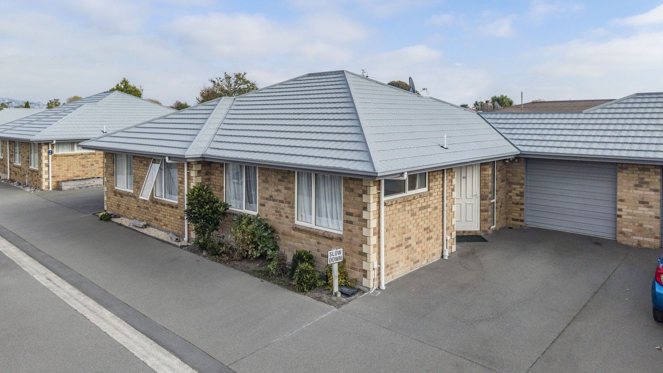 11/446 Ferry Road, Woolston, Christchurch - Carousel 1