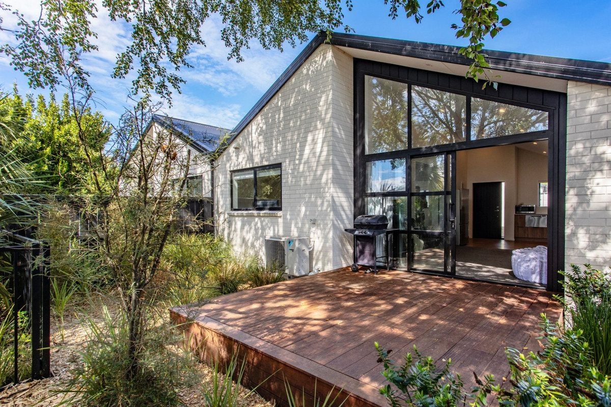 68D Proctor Street, Papanui, Christchurch - Carousel 1