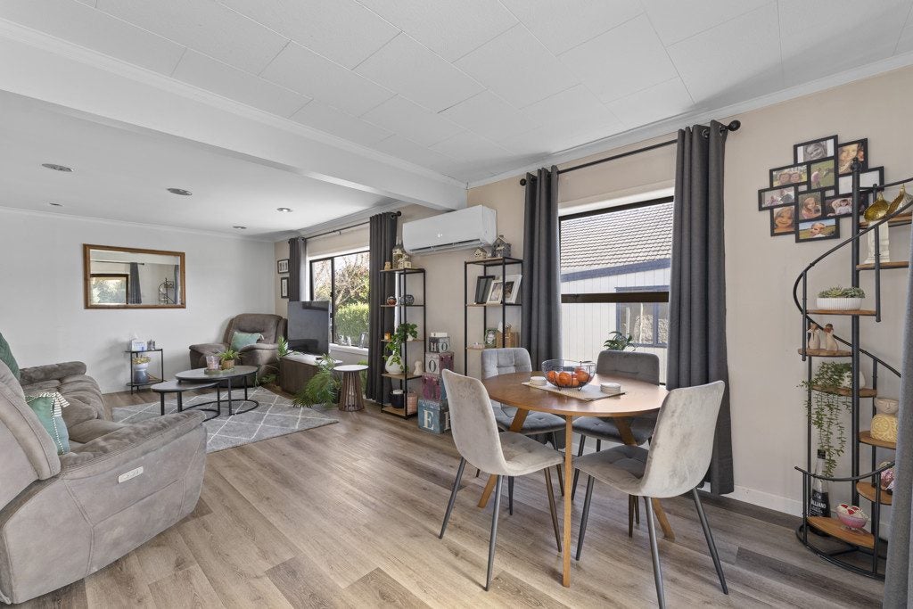 4 Aurora Street, Hei Hei, Christchurch - Carousel 2