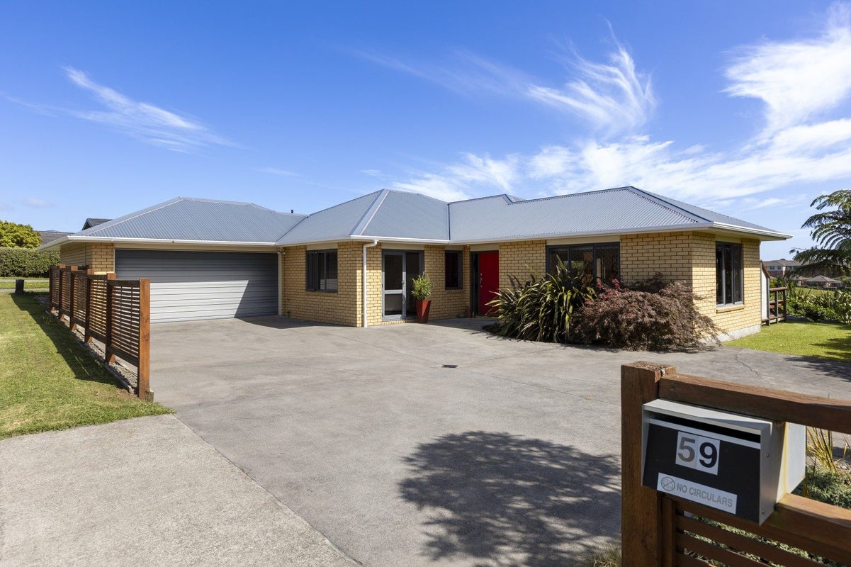 59 Karamea Street, Whalers Gate, New Plymouth - Carousel 29