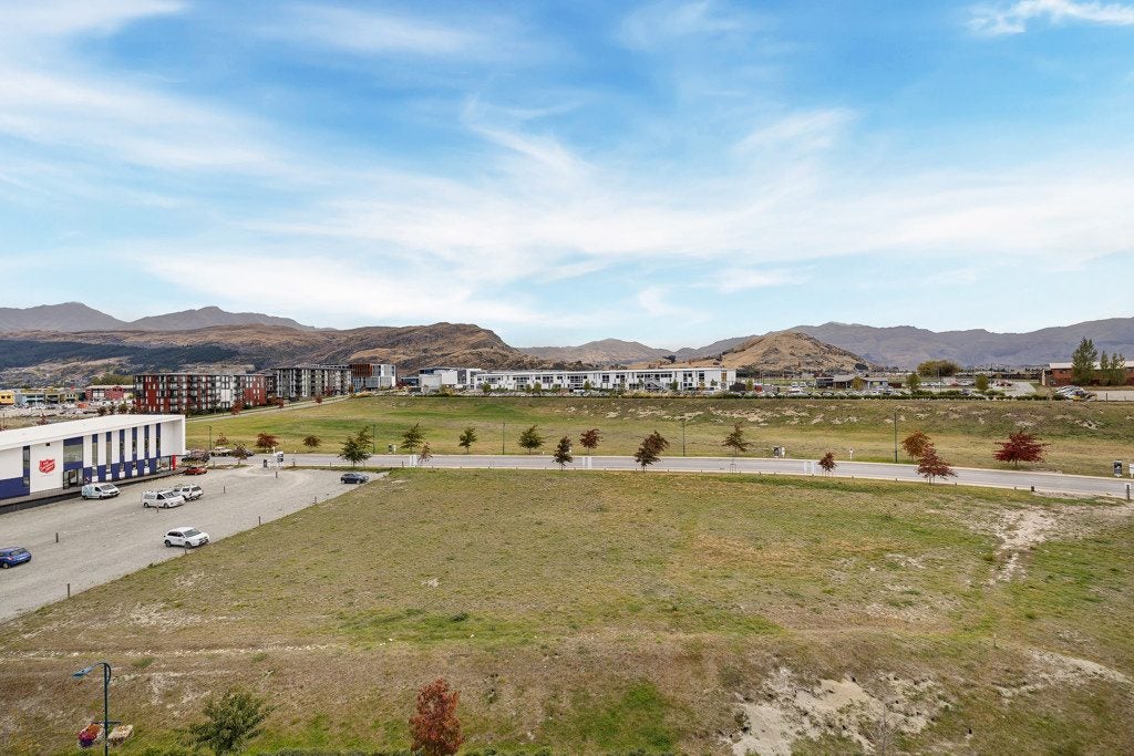 504/16 Mountain Ash Drive, Frankton, Queenstown - Carousel 10