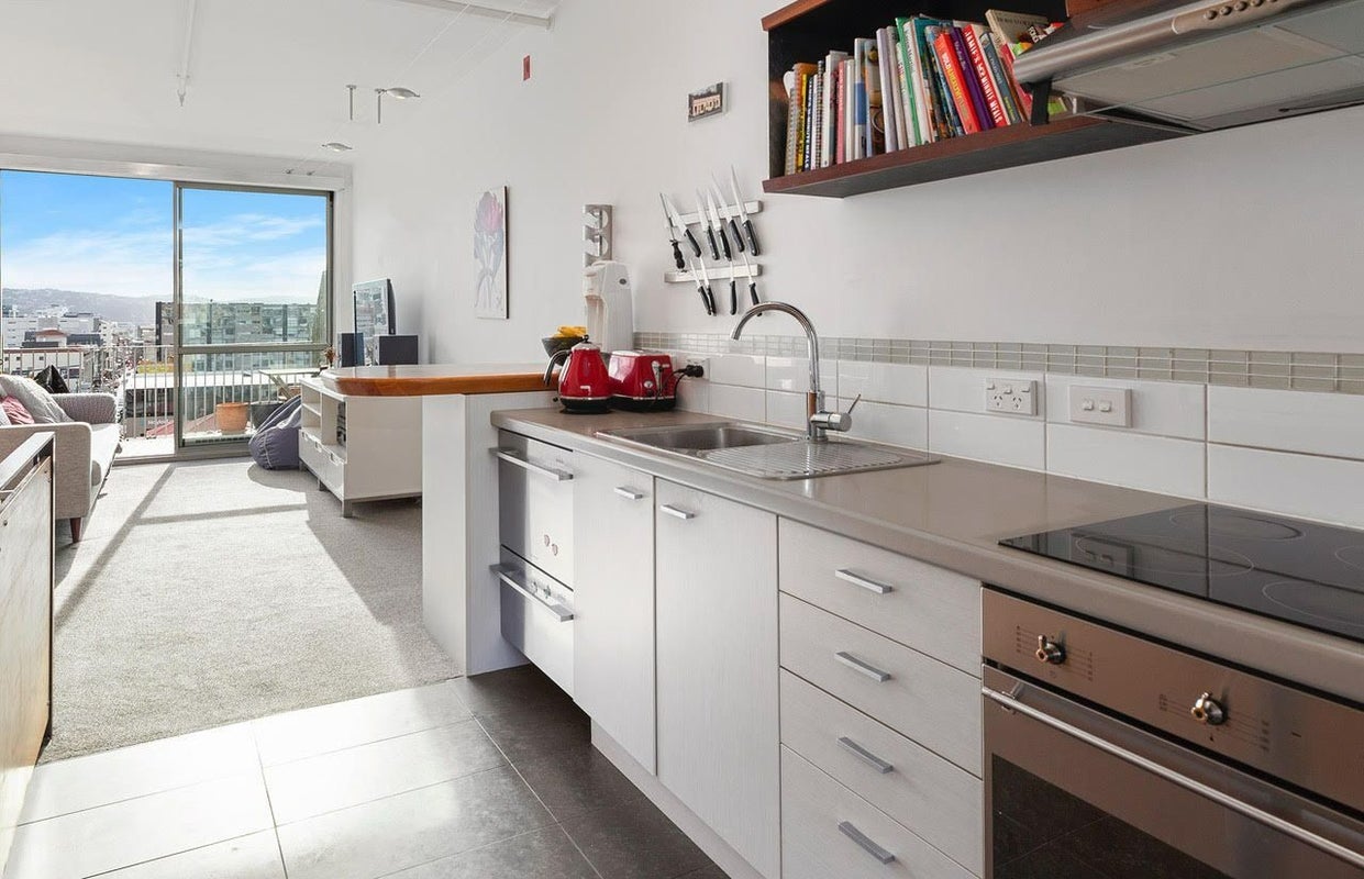 4B/51 Webb Street, Mount Cook, Wellington - Carousel 2