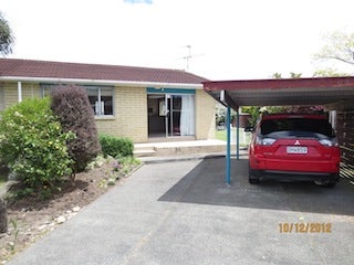 1/1A Sequoia Place, Maoribank, Upper Hutt - Carousel 1