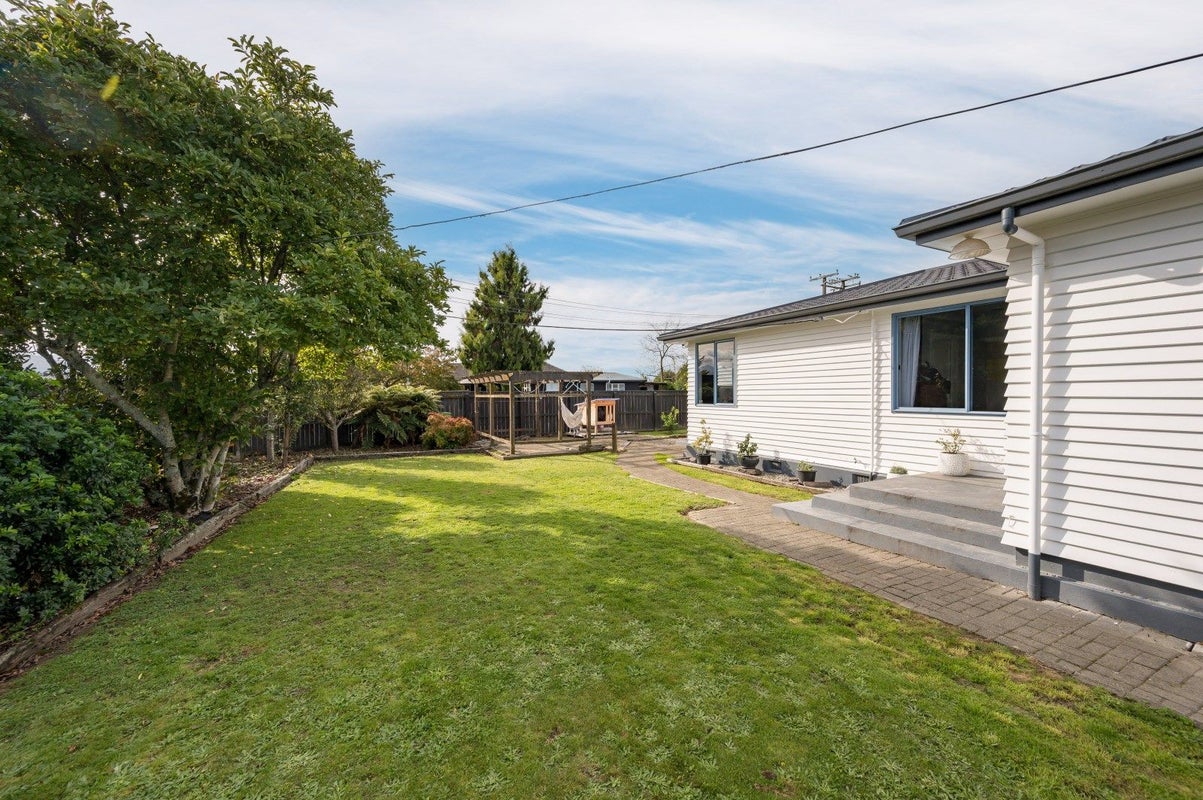 21 Atkins Street, Motueka - Carousel 2