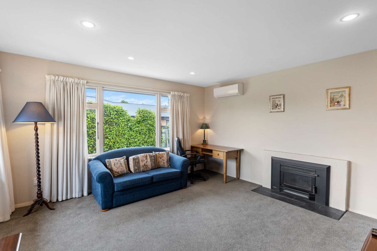 196 Grahams Road, Burnside, Christchurch - Carousel 2