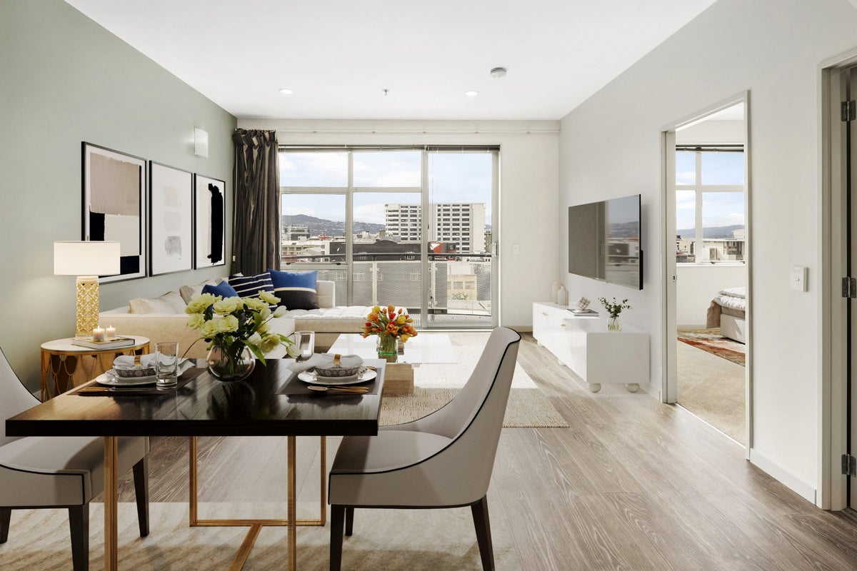 702/115 Vivian Street, Te Aro, Wellington - Carousel 1