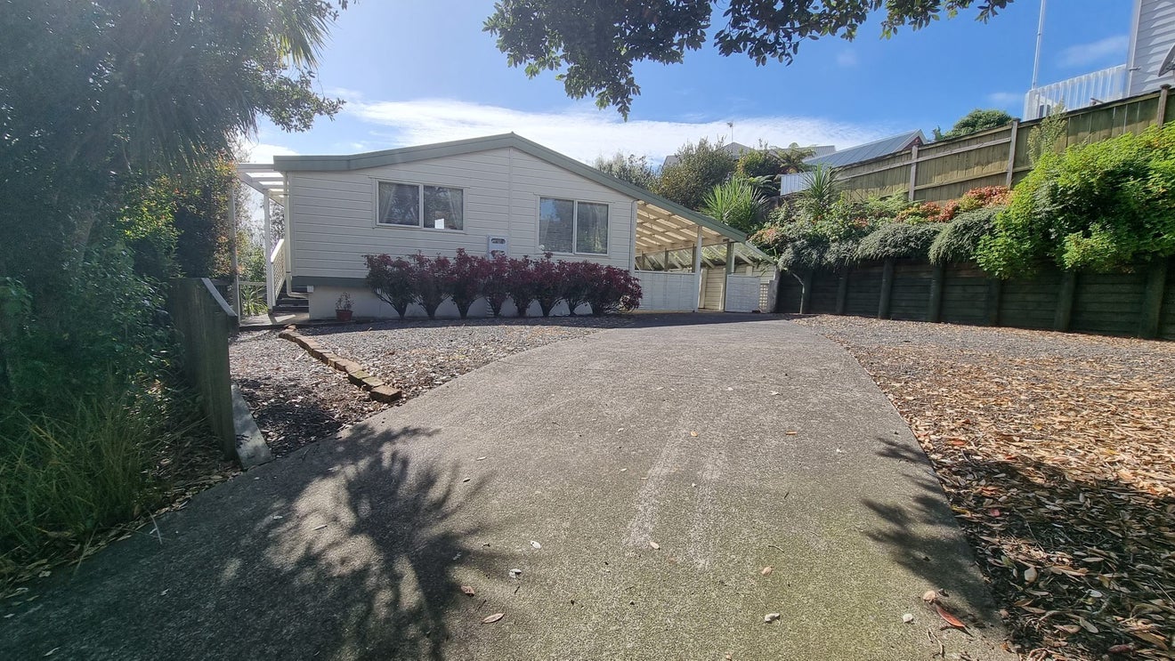 21A Rangatira Road, Birkdale, Auckland - Carousel 2