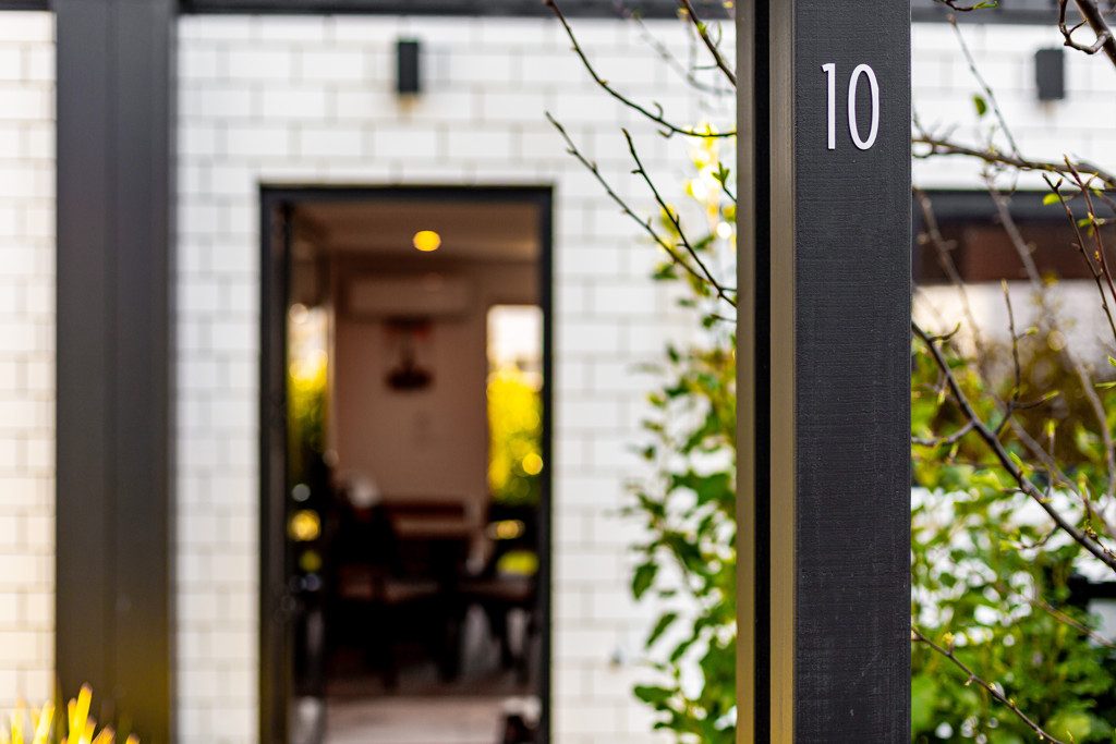 6/10 Avery Grove, Boulcott, Lower Hutt - Carousel 1