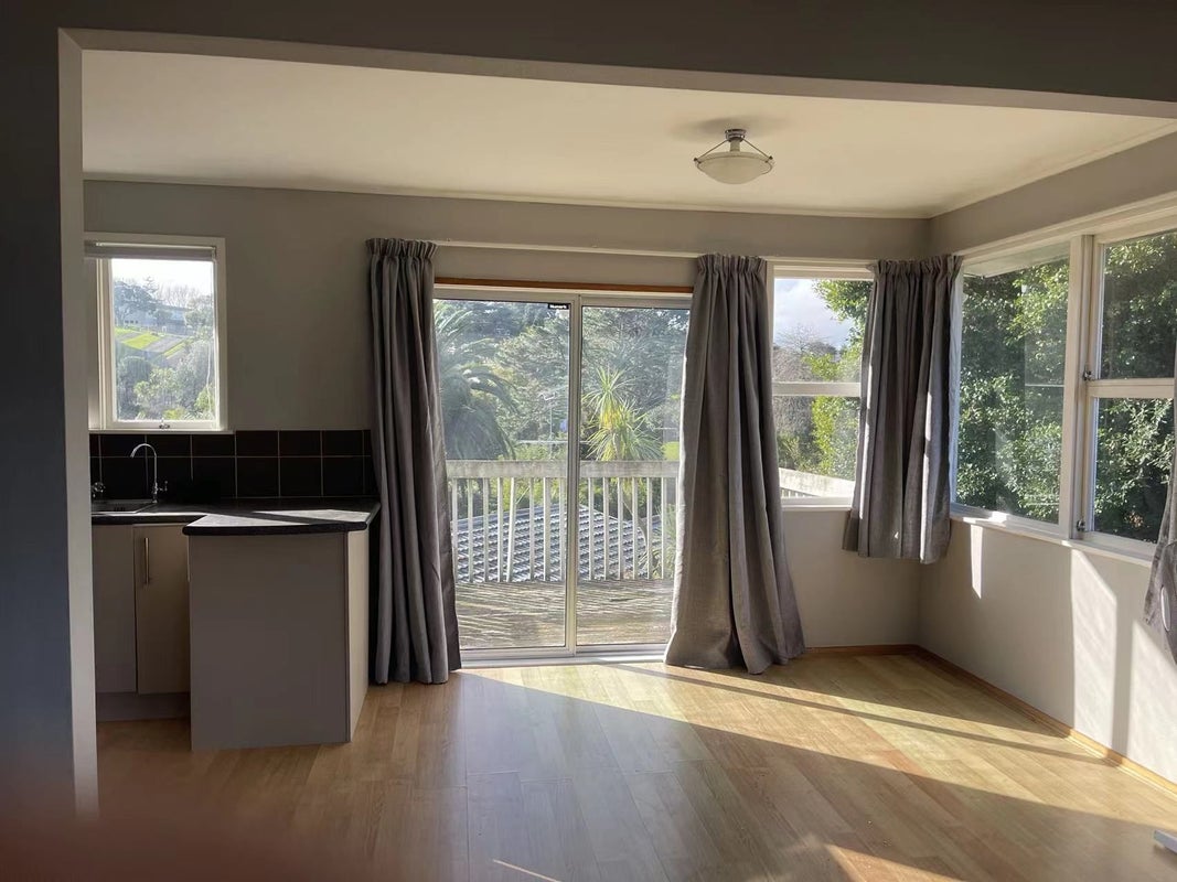 50 Weatherly Road, Torbay, Auckland - Carousel 1