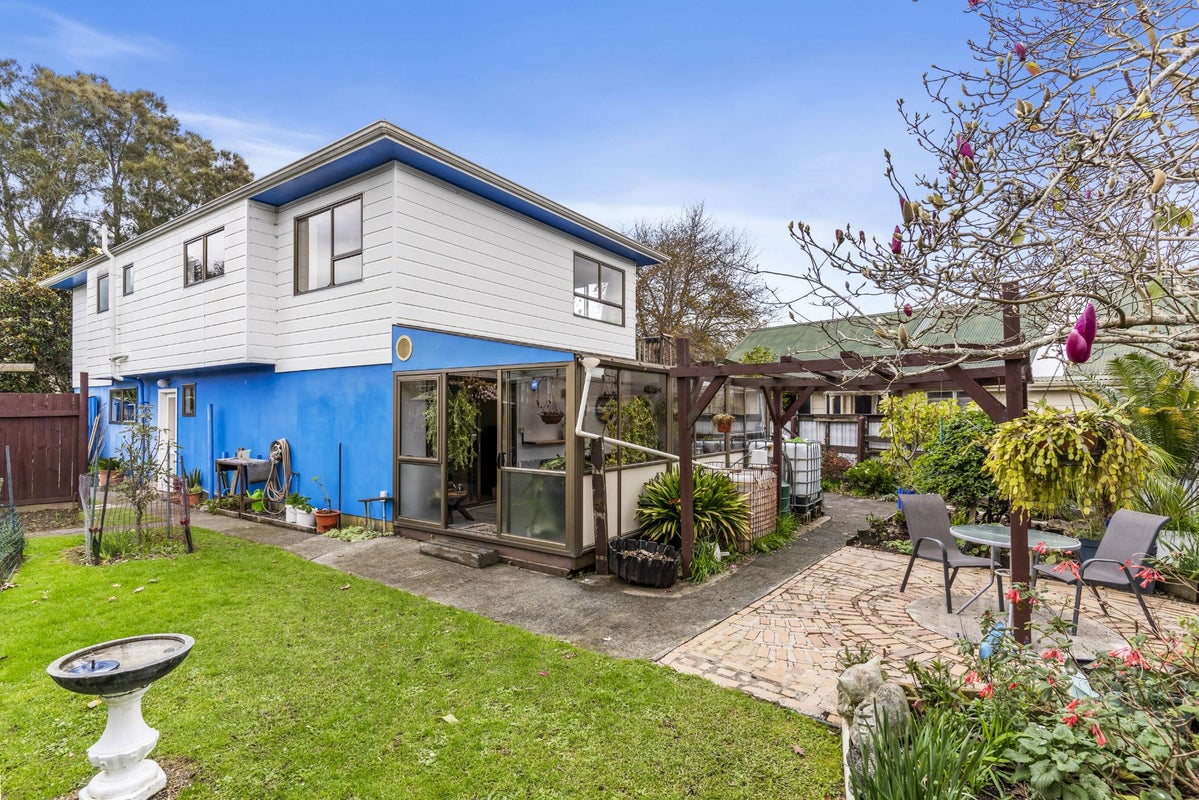 22 Fairdale Avenue, Red Hill, Papakura - Carousel 2