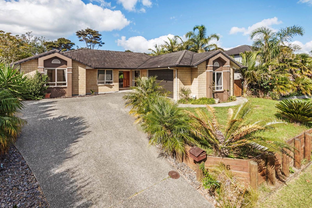 36 Kittiwake Drive, Schnapper Rock, Auckland - Carousel 34
