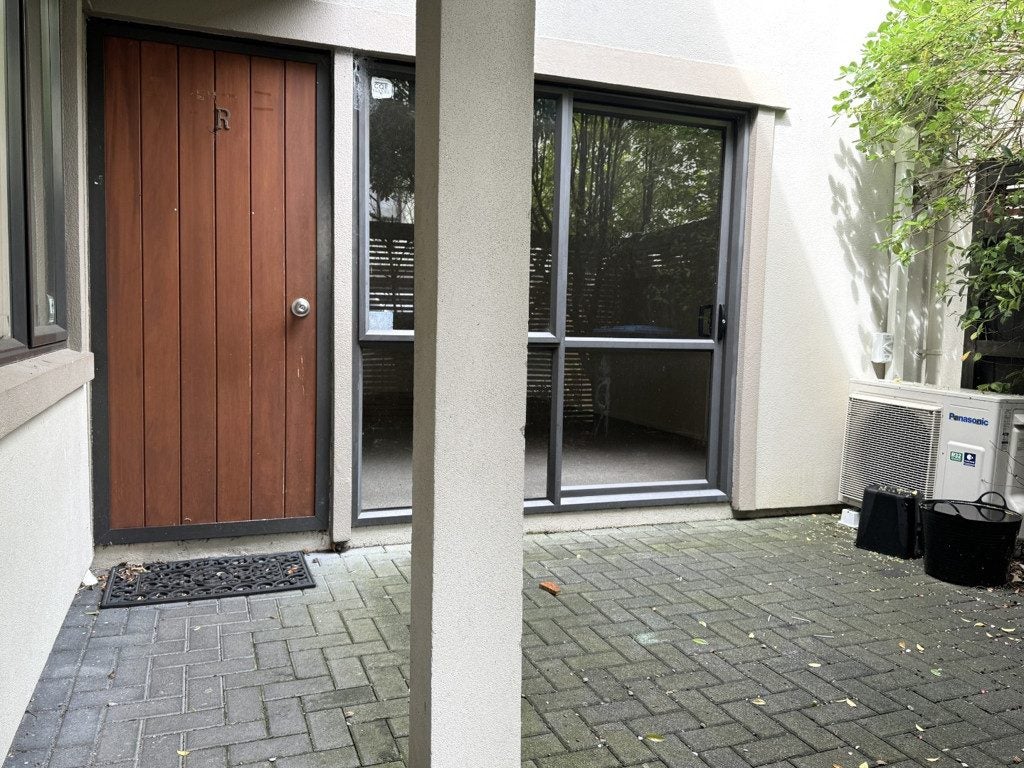 75R Hill Street, Onehunga, Auckland - Carousel 1