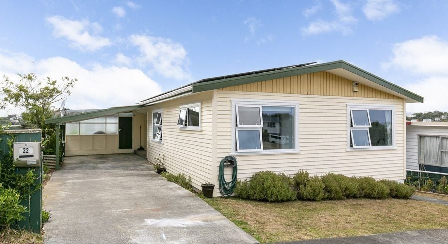 22 Waiwera Crescent, Maupuia, Wellington - Carousel 2