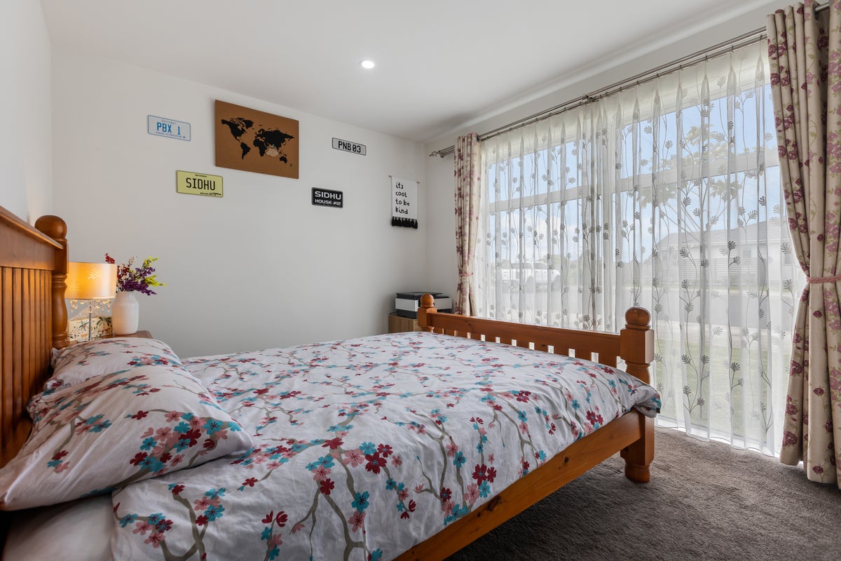 12 Aero Place, Takanini, Auckland - Carousel 2